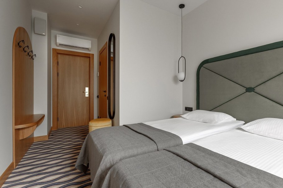 Гостиница Владимир большая Московская