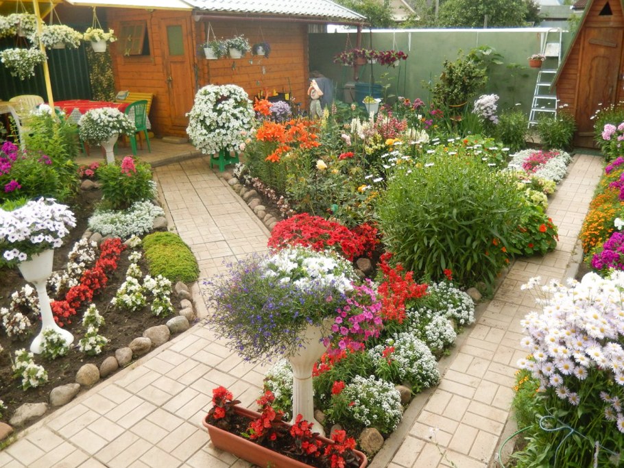 Клумбы на 6 сотках