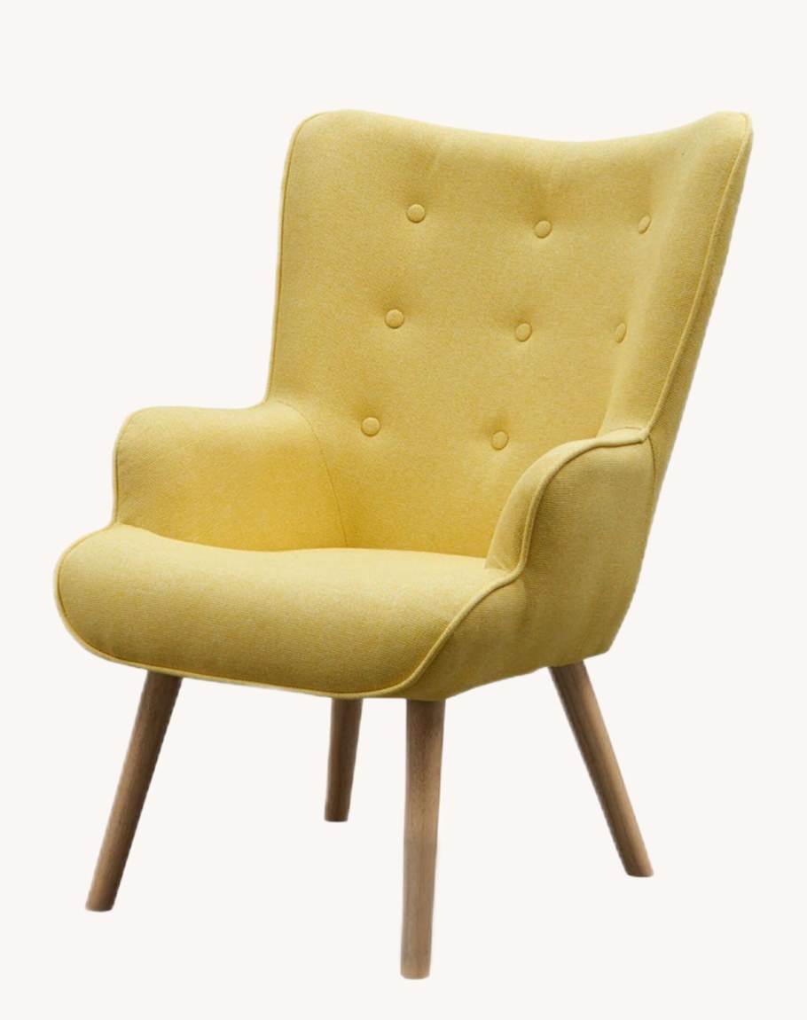 Мягкие стулья желтого цвета 300