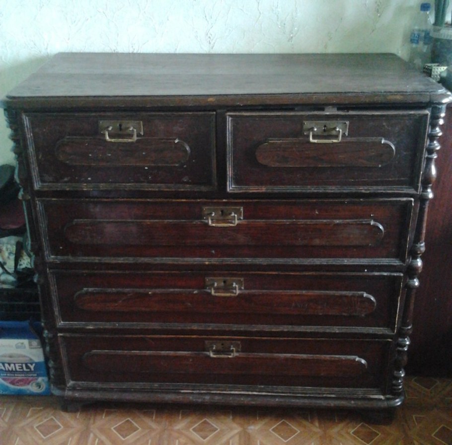 Комод советских времен