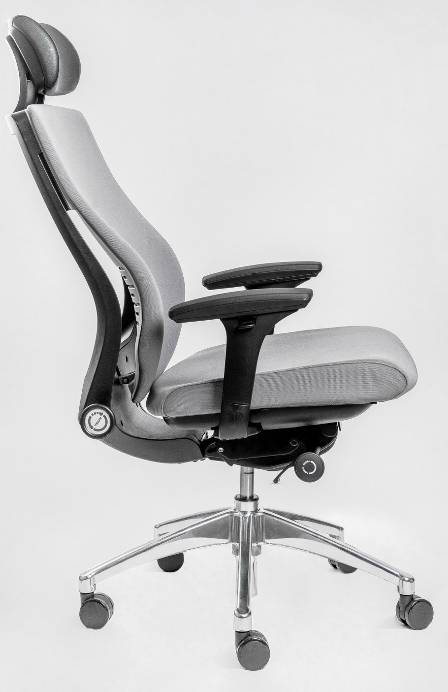Офисное кресло falto Trium