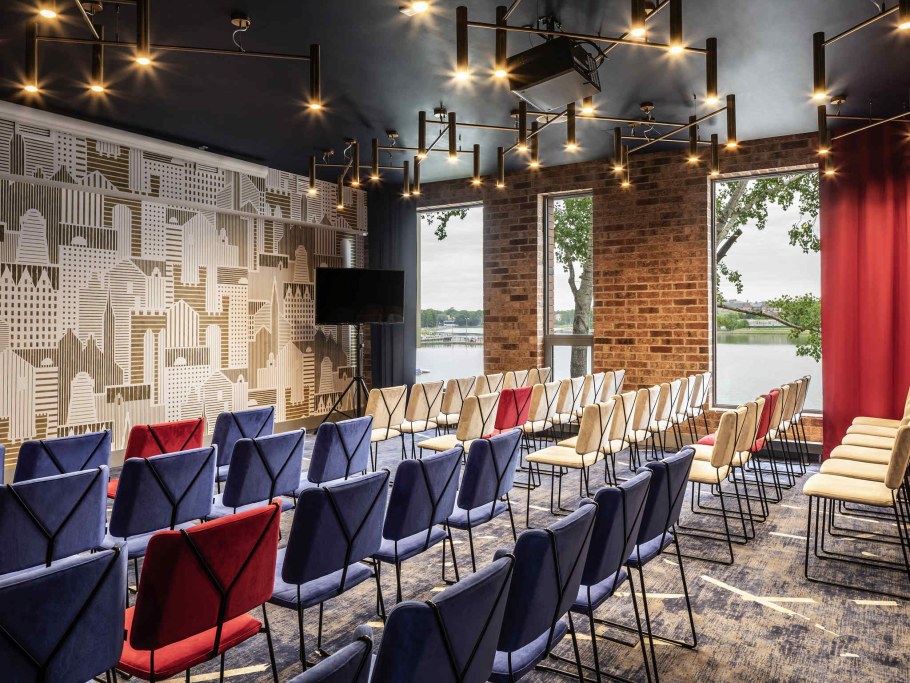 Mercure Kaliningrad конференц зал