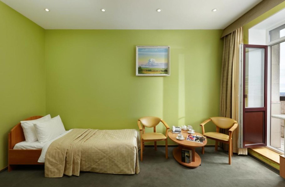 Октябрьская 4 Нижний Новгород гостиница