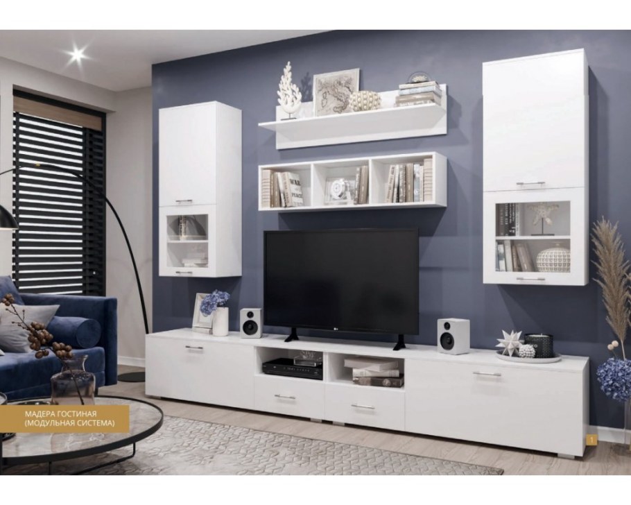 Гостиная без мебели