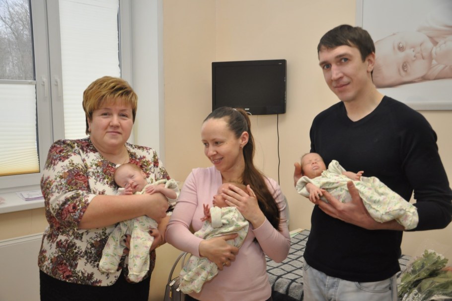 Выписка тройни Ярославль