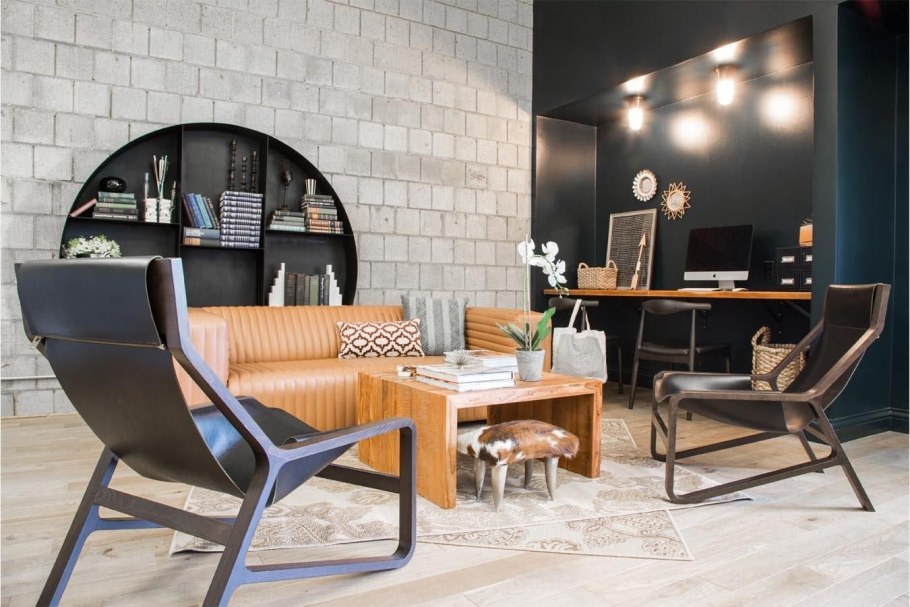 Кресло в стиле гранж