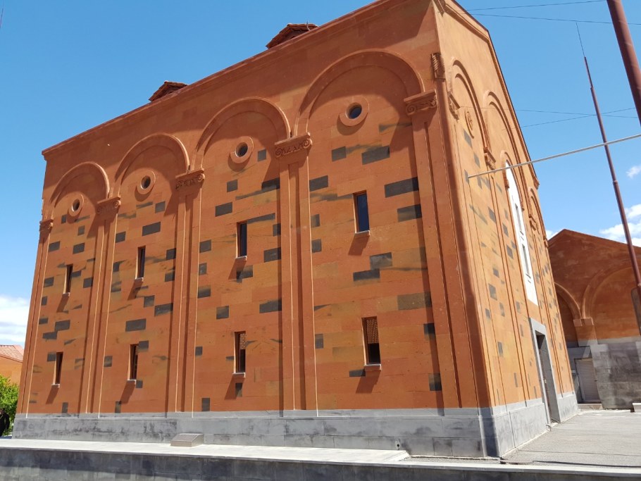 Ереван камень туф