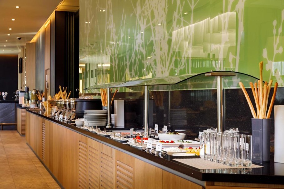 Garden Hilton отель Новороссийск