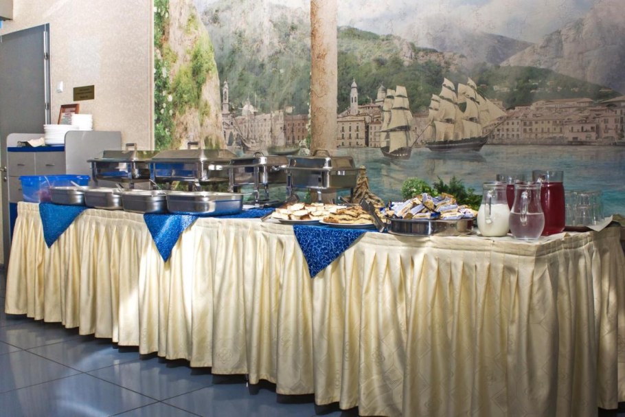 Бригантина Новороссийск