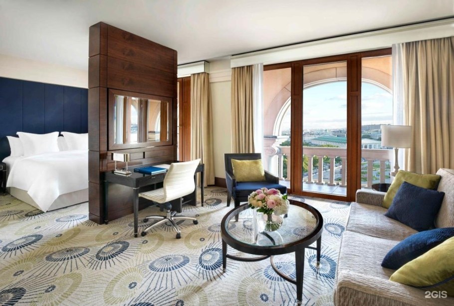 Гостиница 4 Seasons Москва