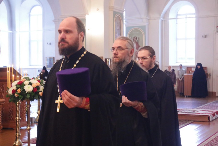 Протоиерей Киприан мега Румыния