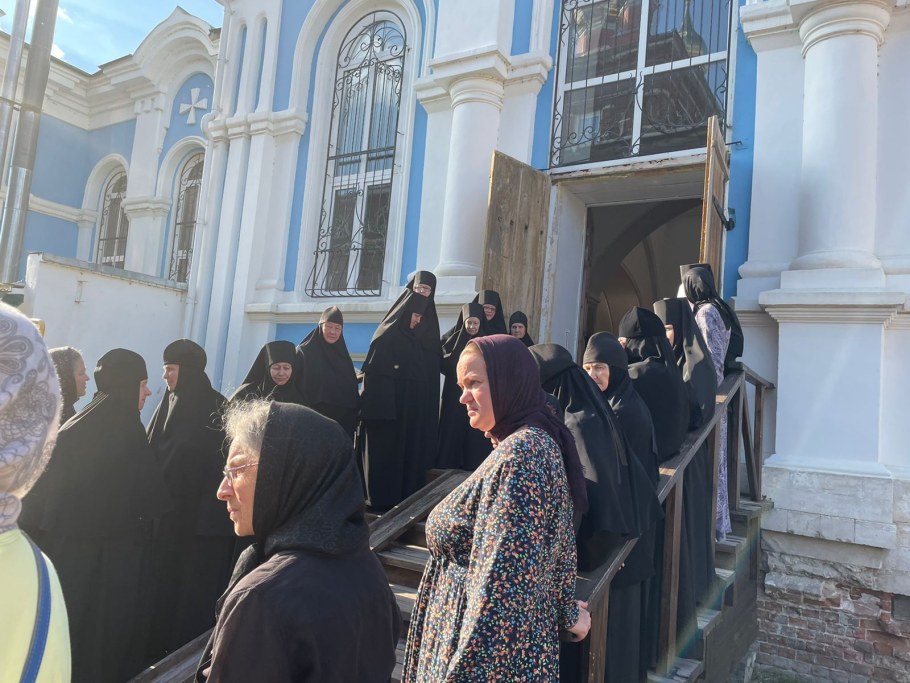 Тихвинский женский монастырь