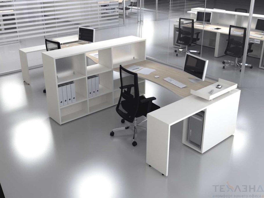 Офис с белой мебелью
