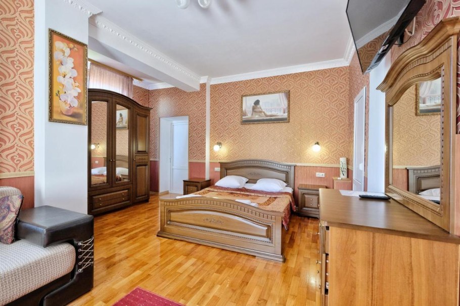 Гостиница Империя Новоюжка