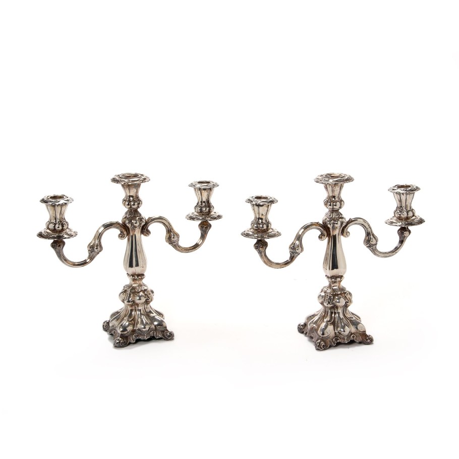Серебряный канделябр