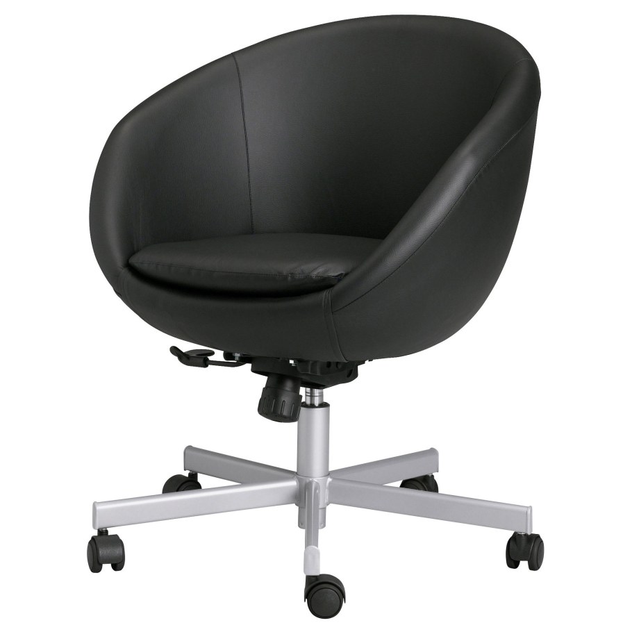 Кресло Skruvsta черное