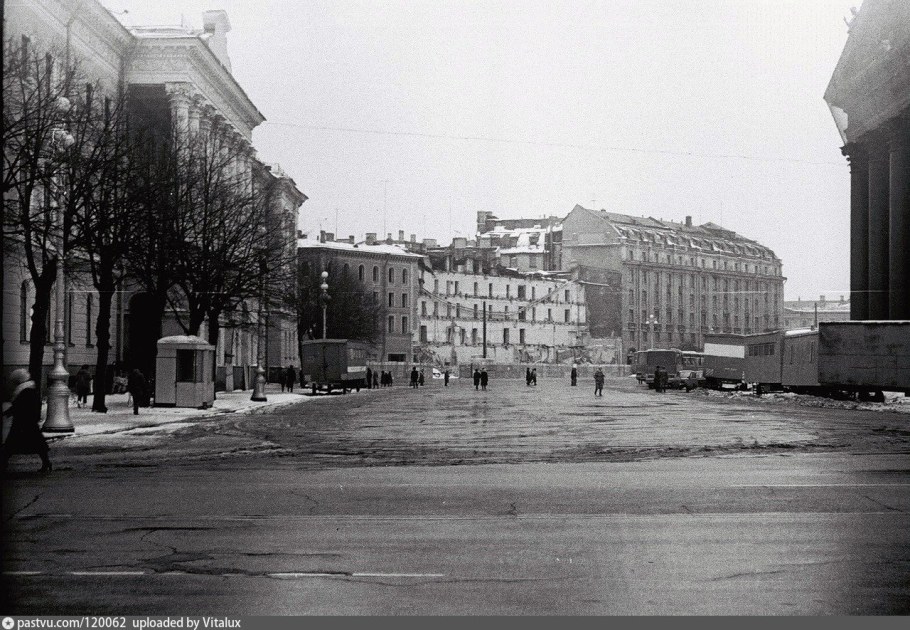 Старое здание гостиницы Англетер Санкт-Петербург-