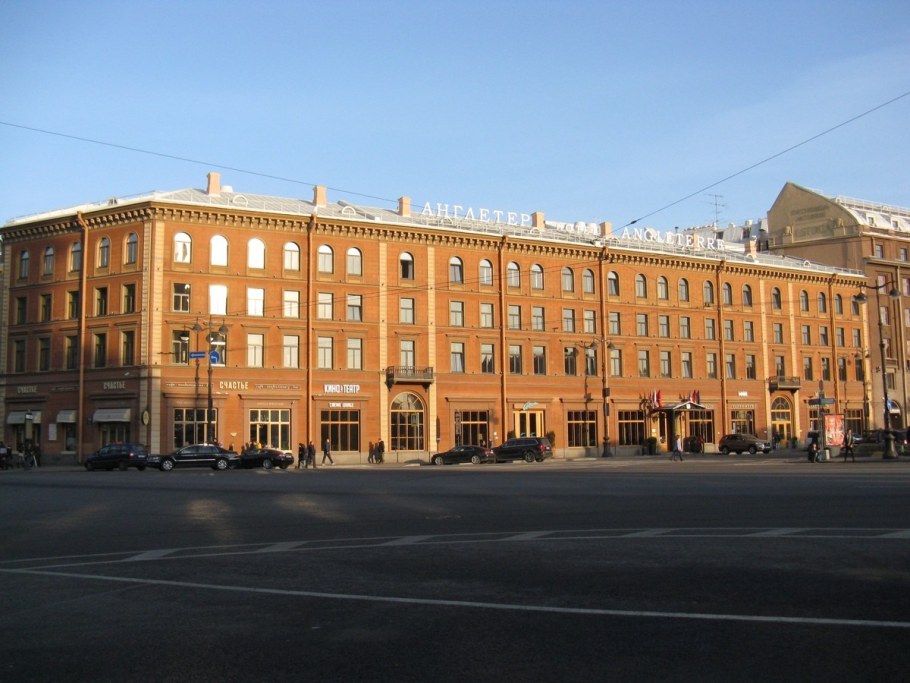 Исаакиевская площадь и гостиница Англетер