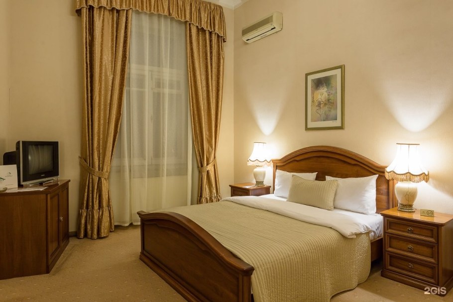 Гостиница Будапешт 4*