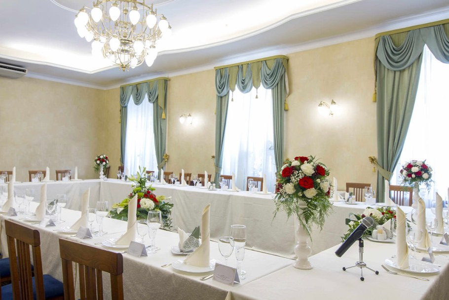 Гостевой дом Марс Тучково банкетный зал цена