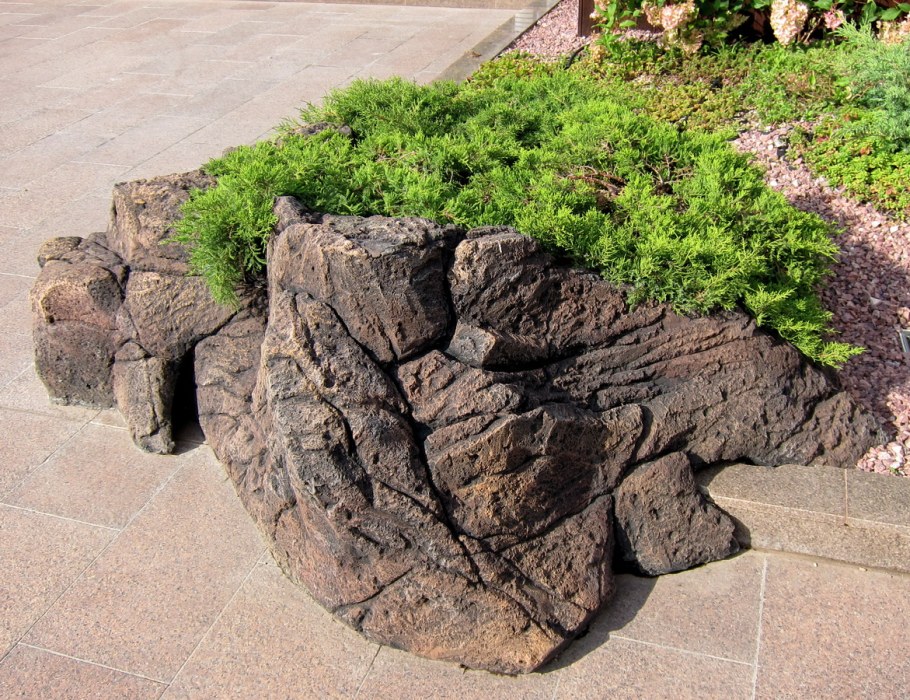 Искусственный ландшафтный камень
