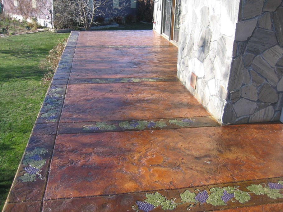 Отмостка штампованный бетон