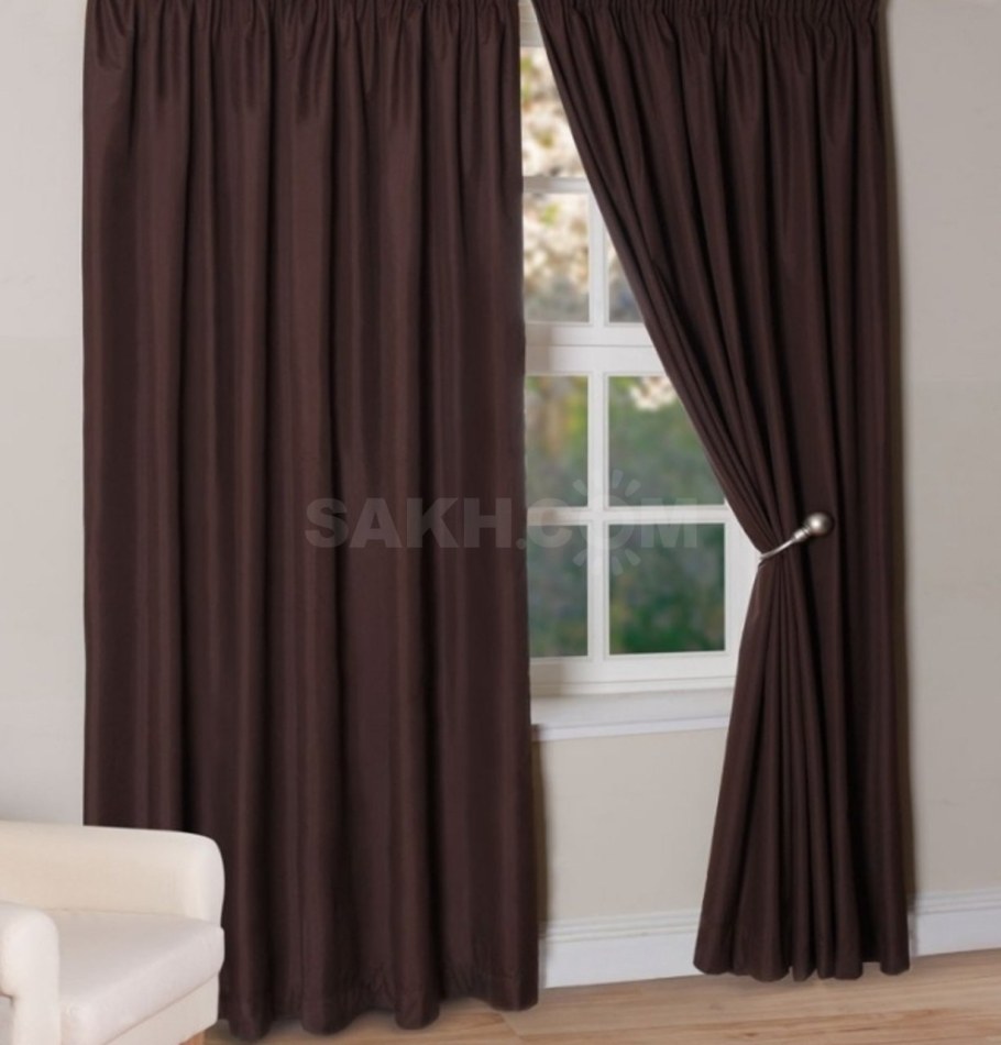 Шоколадные шторы в интерьере