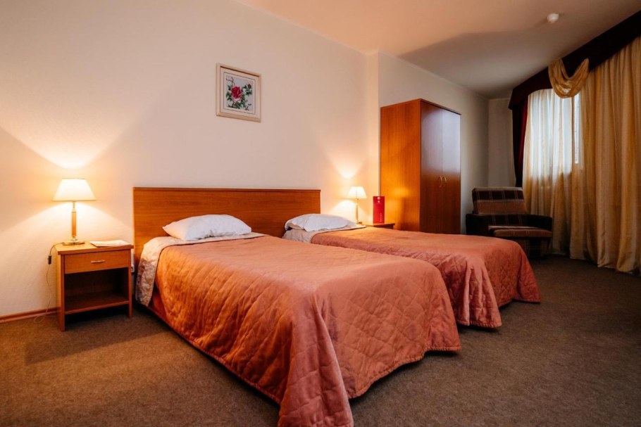 Гостиница Азимут Углич