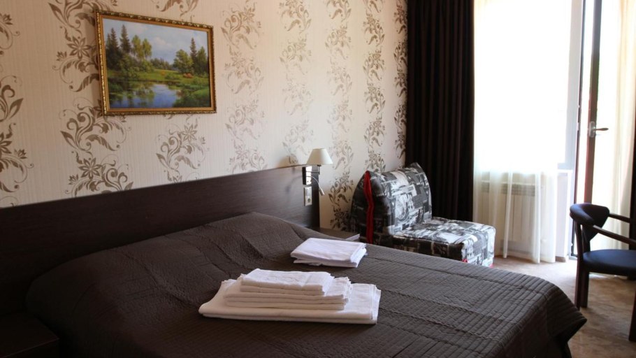 Отель Хоста Платановая 43/5