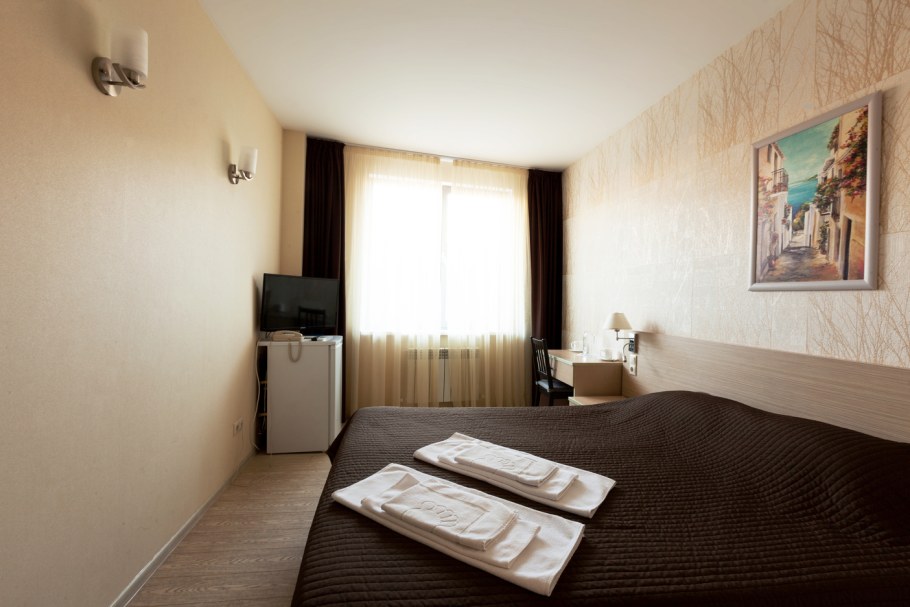 Платановая 43 Хоста