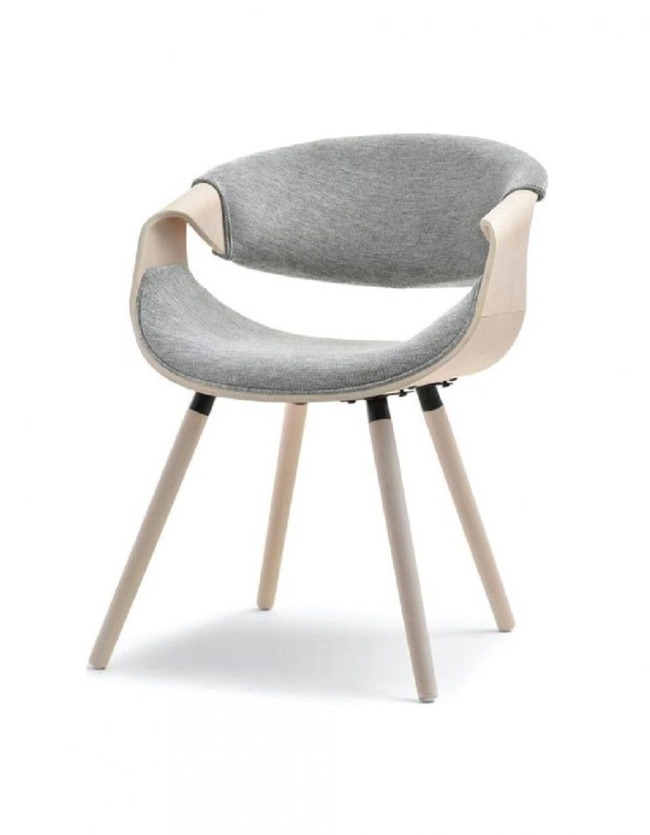 Стулья из гнутого дерева