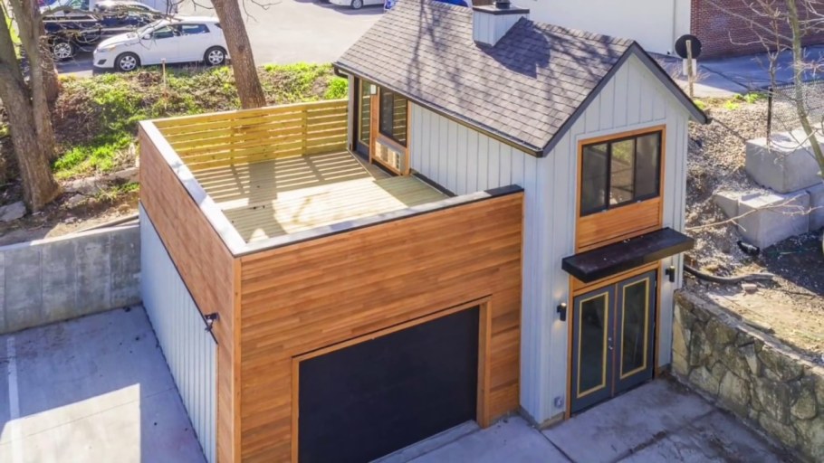 Мини дом с гаражом