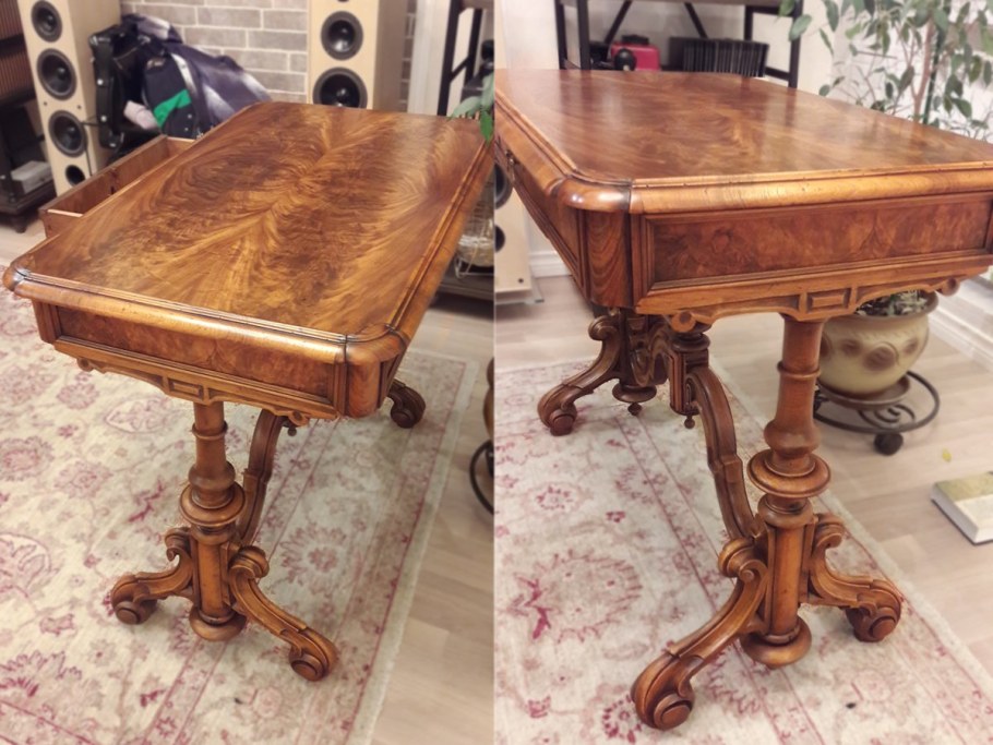 Старый стол