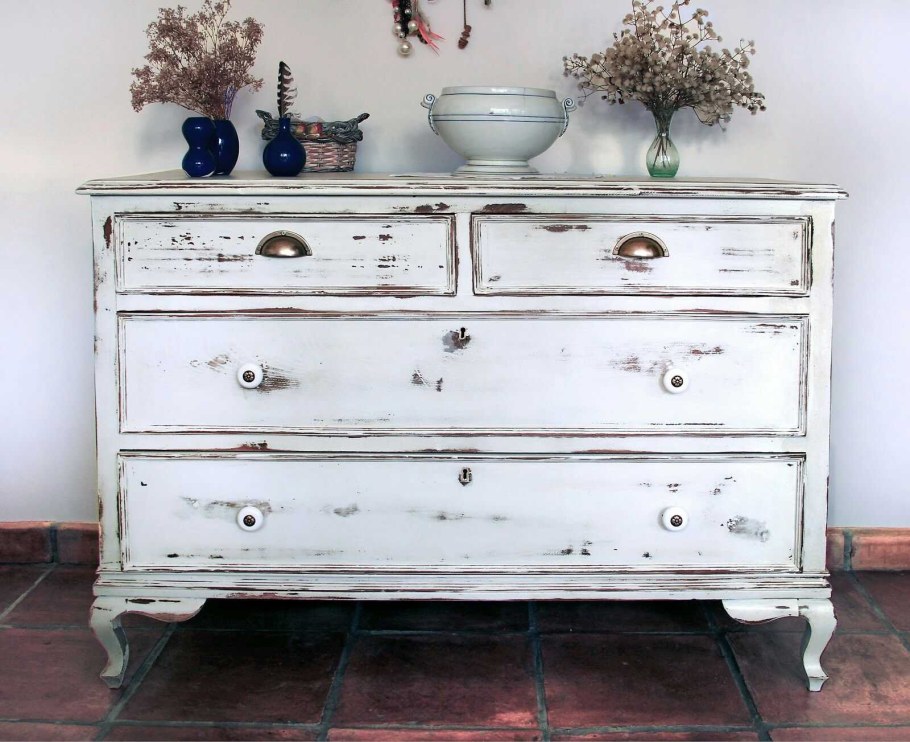 Состаривание мебели в стиле Прованс