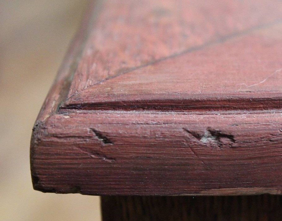 Сколы на дереве