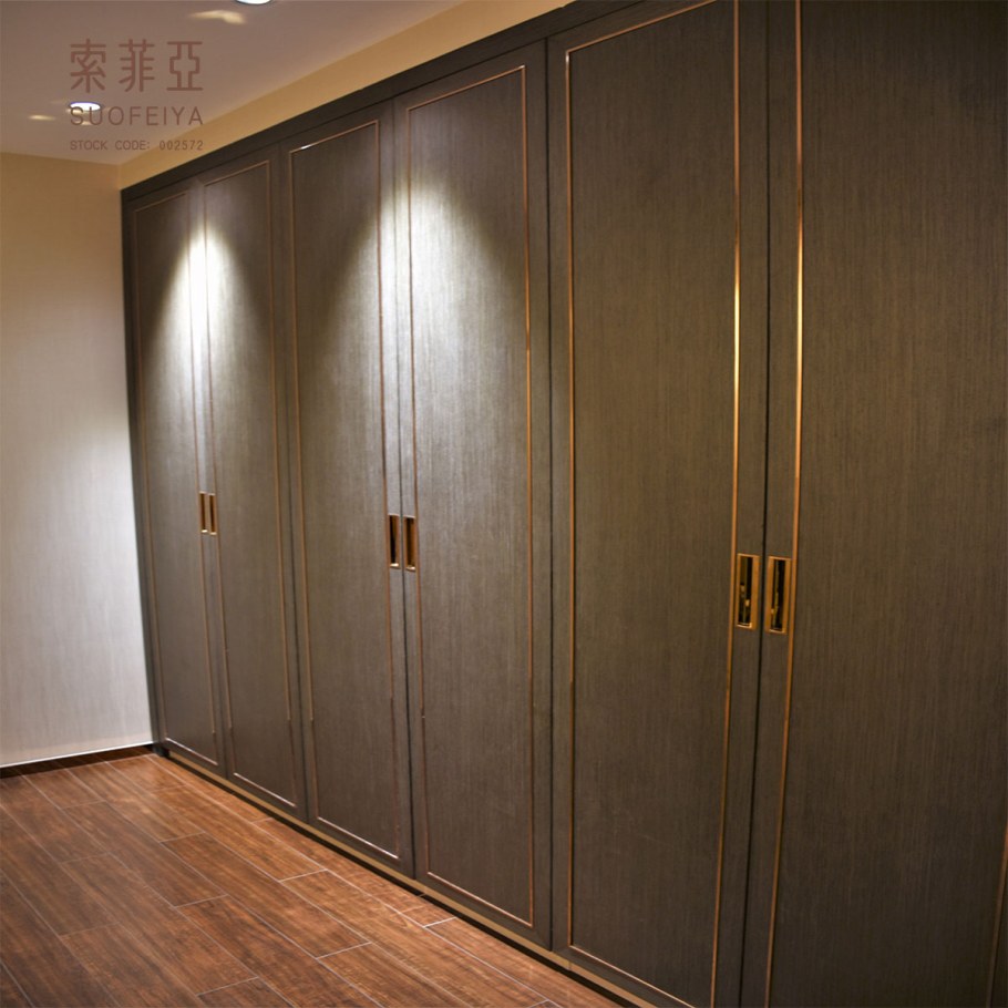 Шкаф встроенный шпон