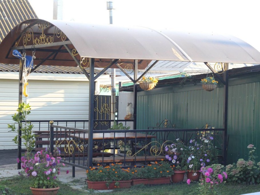 Беседки iz polikarbonata