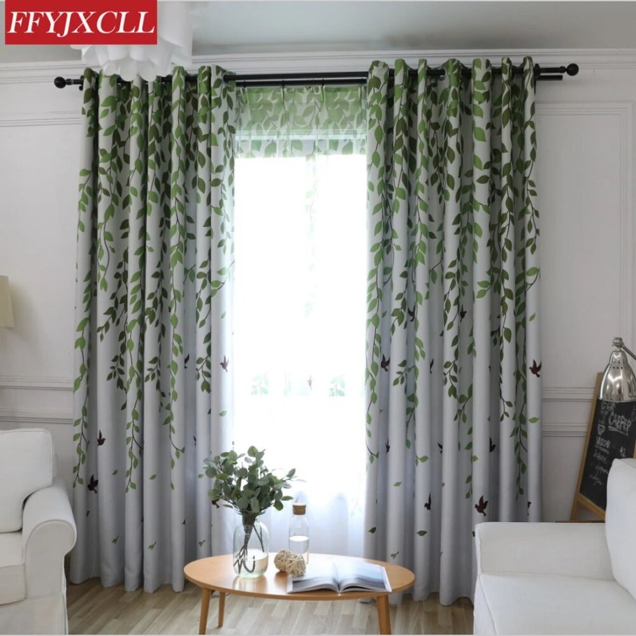 Шторы с зелеными листьями