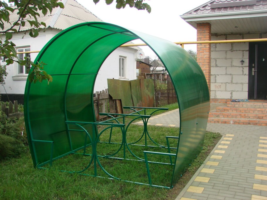 Беседка из цветного поликарбоната