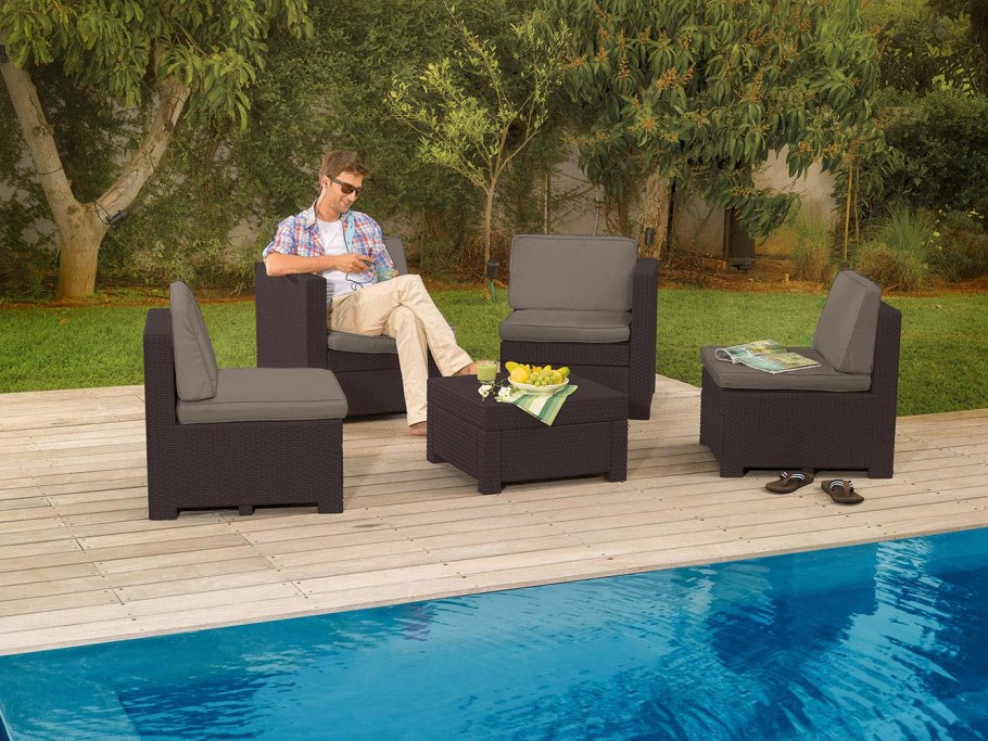 Мебель из акации