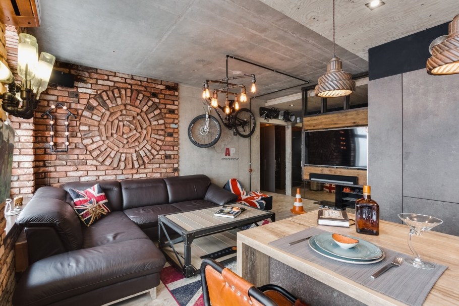 Гостиная в гаражном стиле