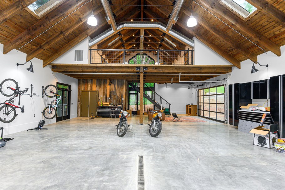 Гараж в стиле Loft