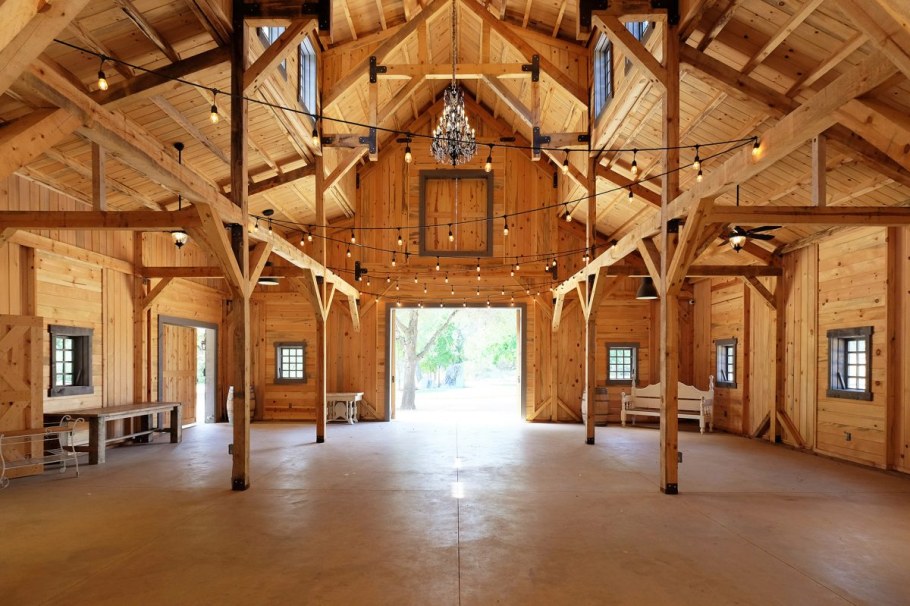 Дом-сарай Barn House фахверк