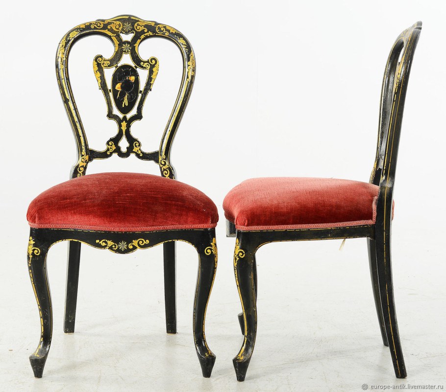 Антикварные стулья