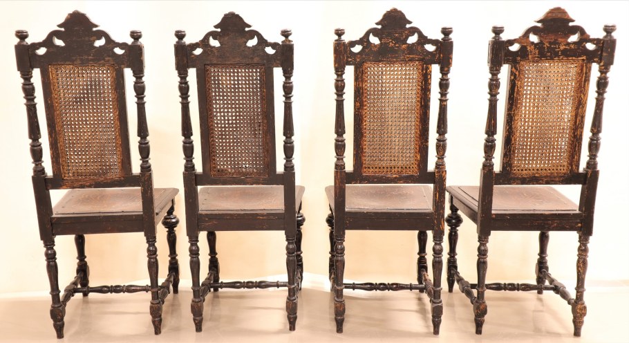 Табуретка в России конца 12 века