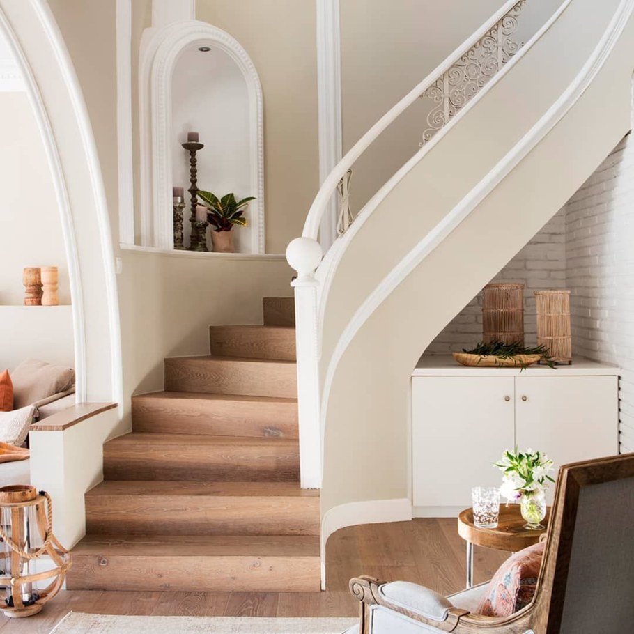 Ступеньки в интерьере