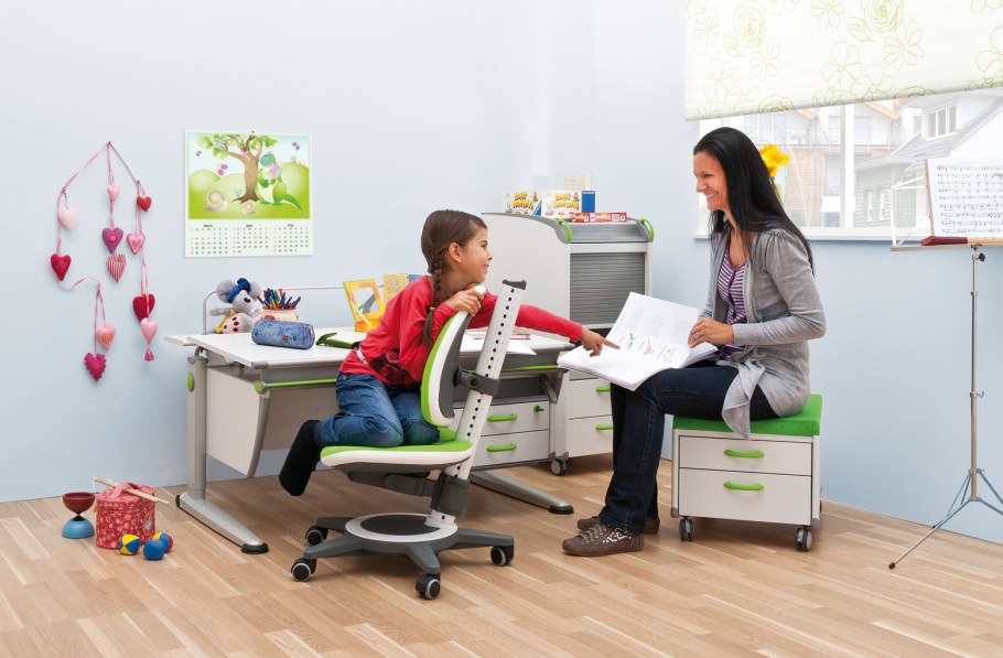 Ортопедический стол для детей