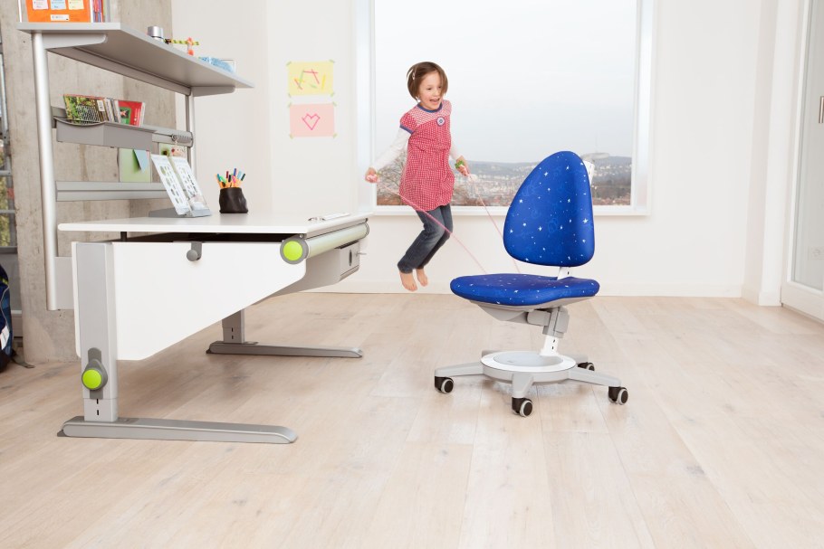 Растущая парта Молл