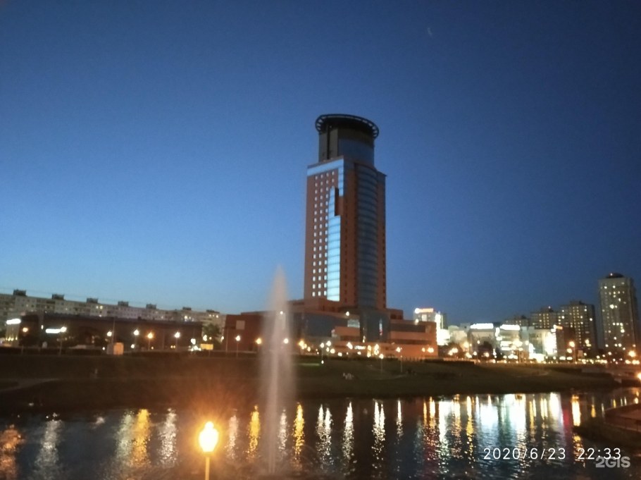 Отель Аструм Щелково ночью