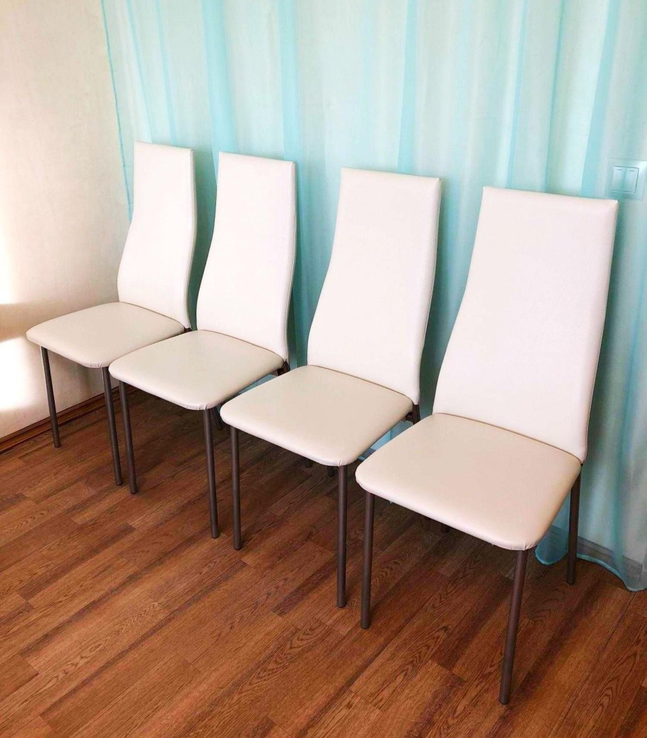 Кухонный стул волна